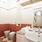 Duomo Center Apartments